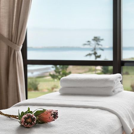 Arabella Hotel, Golf And Spa Hermanus Exteriör bild Spa at the Oyster Box