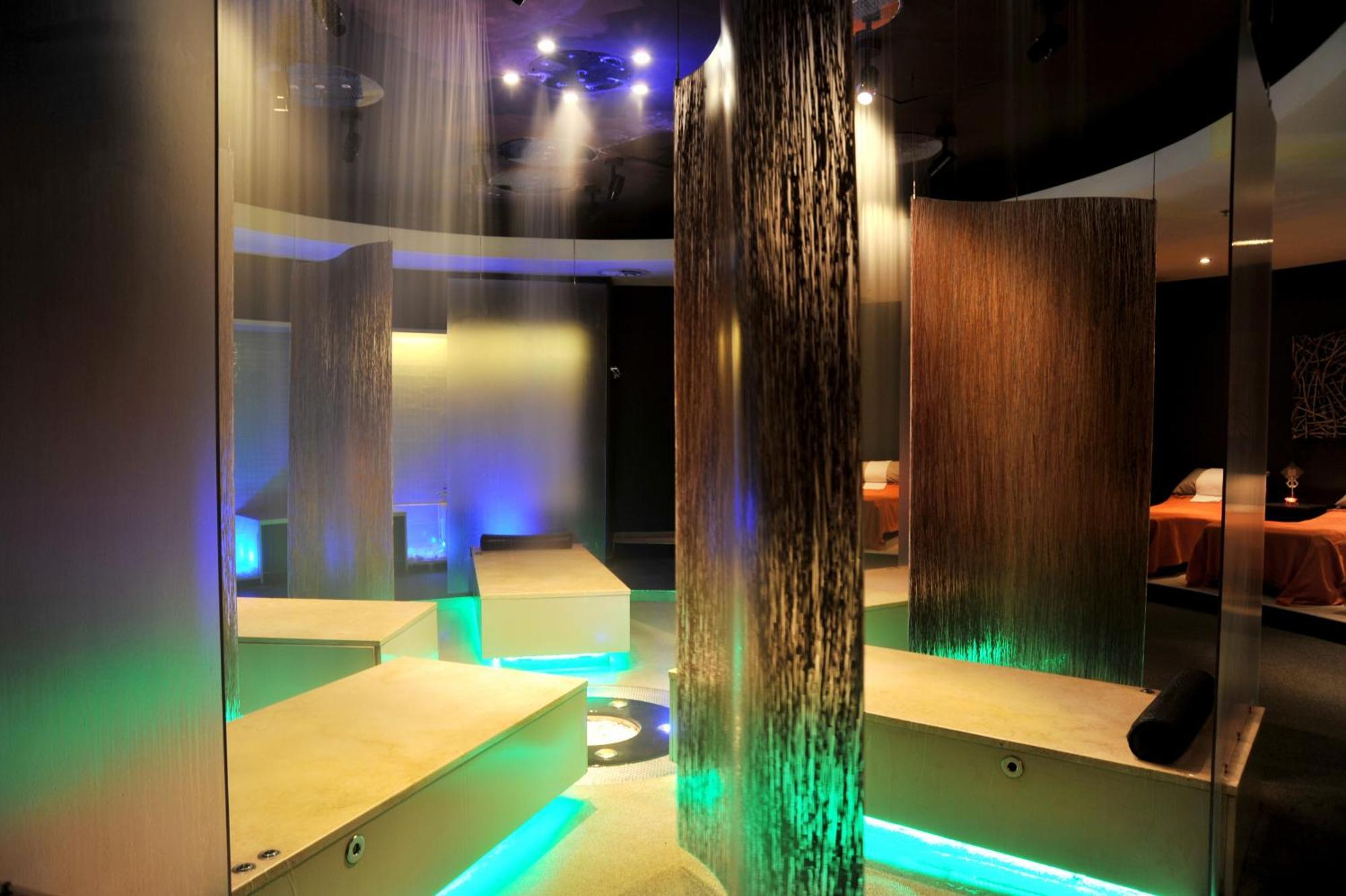Arabella Hotel, Golf And Spa Hermanus Exteriör bild The interior of the spa